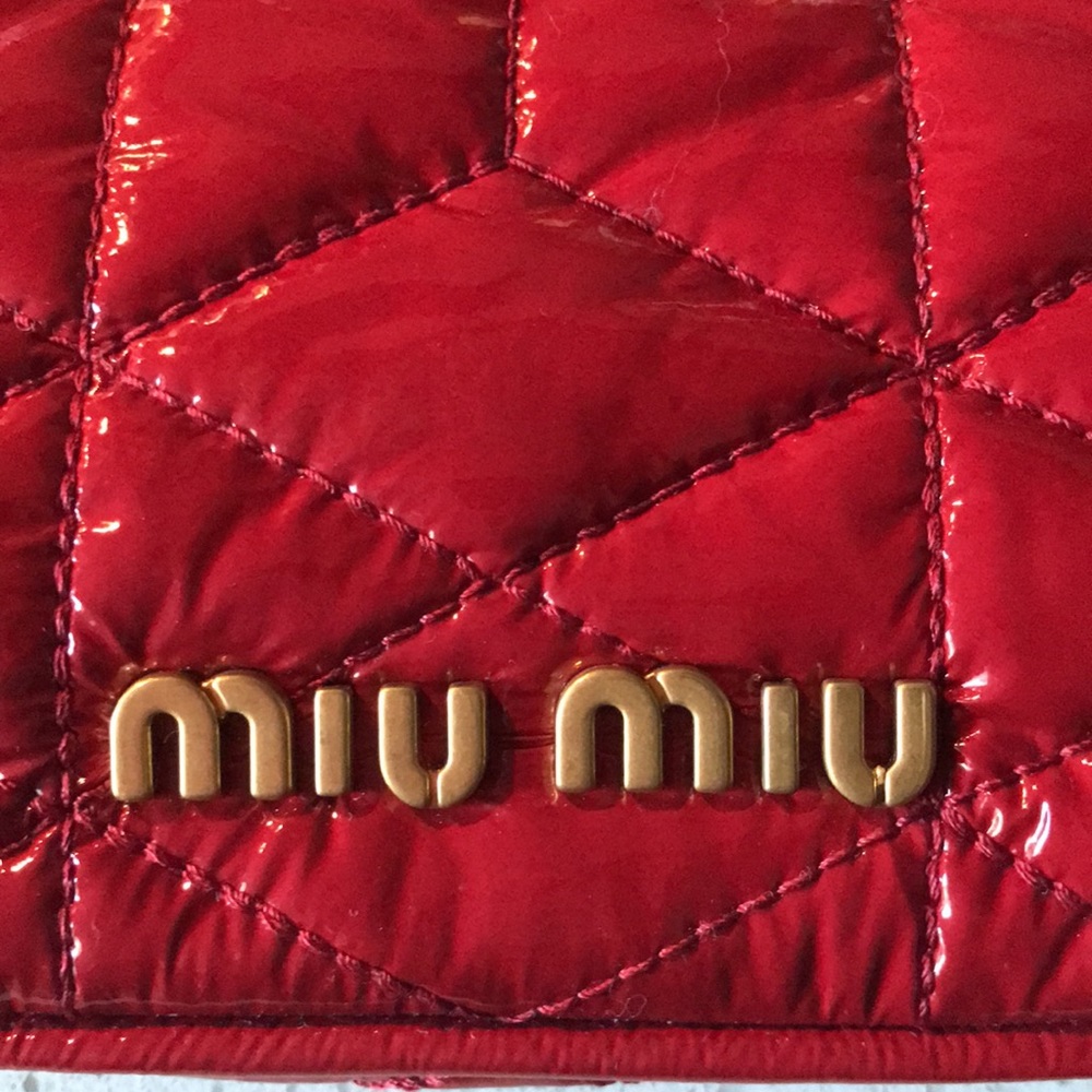 NEW Never Used MiuMiu Red Clutch bag. Matelassé leather clutch bag - Picture 12 of 15